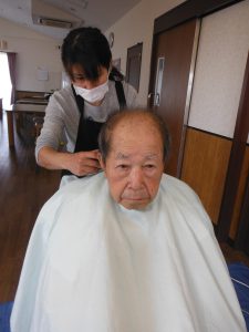 『格好良く・・・✂』